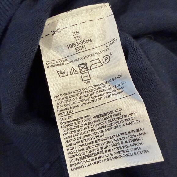 NWT Banana Republic Women’s Extra-Fine Merino Wool Crewneck Sweater Navy Size XS - Picture 8 of 9